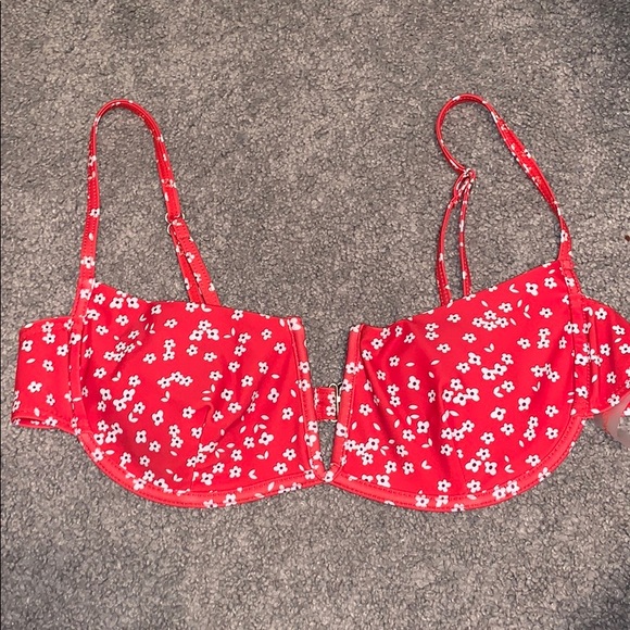Ditsy Floral Underwire Bikini Top - Picture 4 of 6